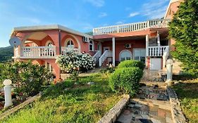Villa Lilly 2